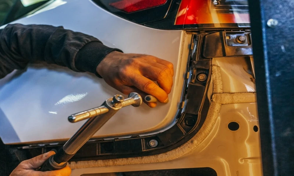 Car AC Fan Stuck on One Speed? 3 Faults That Could Be Causing the Problem